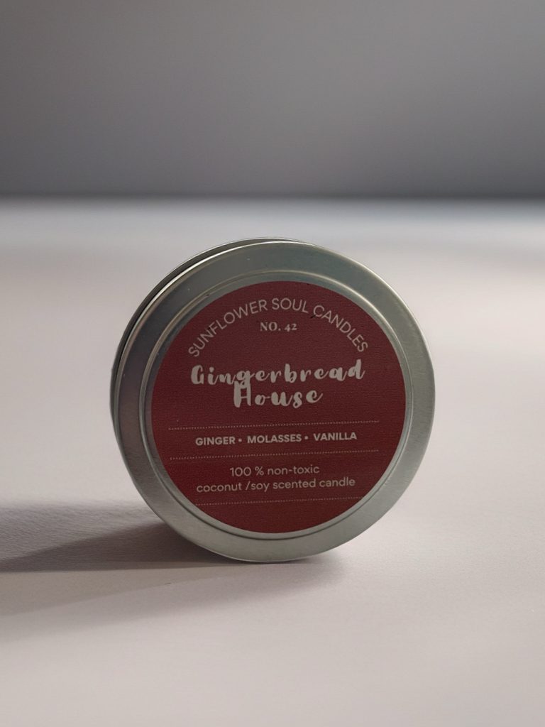 GINGERBREAD HOUSE Scented Candle